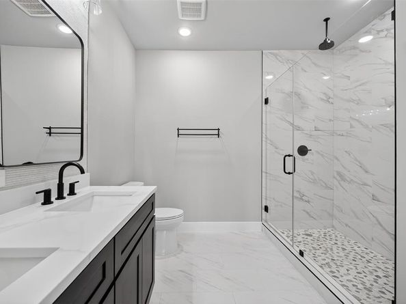 2366  Usman Drive , Irving Texas 75062