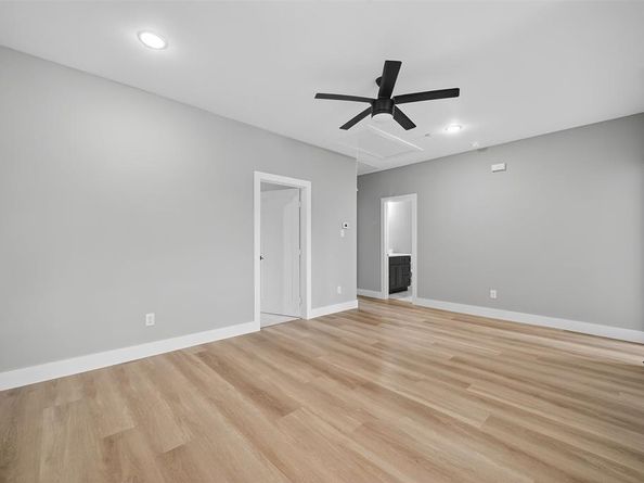 2366  Usman Drive , Irving Texas 75062