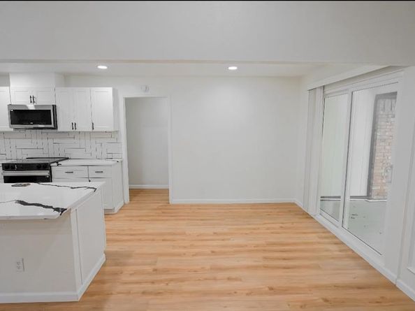 1049  Rosewood Drive , DeSoto Texas 75115