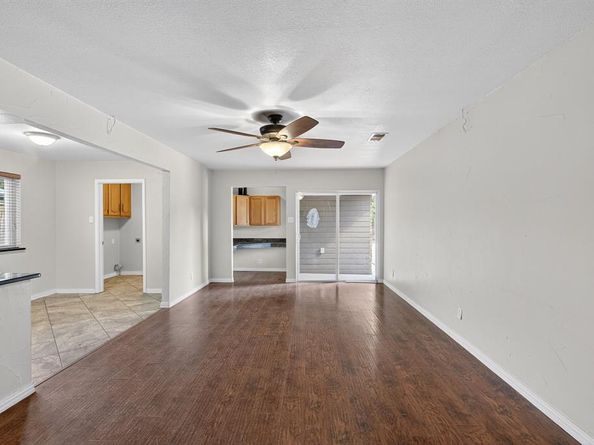 2922  Canyon Drive , Grapevine Texas 76051
