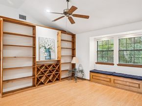 326 S Houston School Road , Lancaster Texas 75146