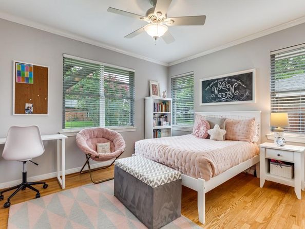 4323  Ashford Drive , Dallas Texas 75214