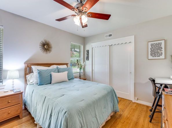 4323  Ashford Drive , Dallas Texas 75214
