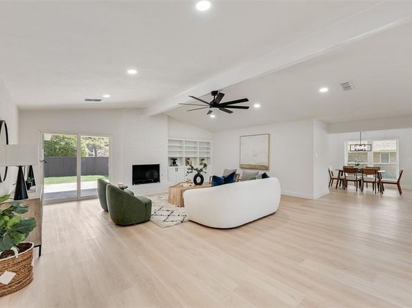 2514  Parkhaven Drive , Plano Texas 75075