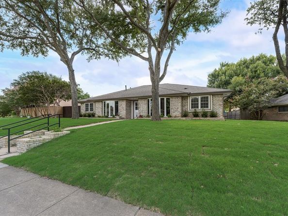 2514  Parkhaven Drive , Plano Texas 75075