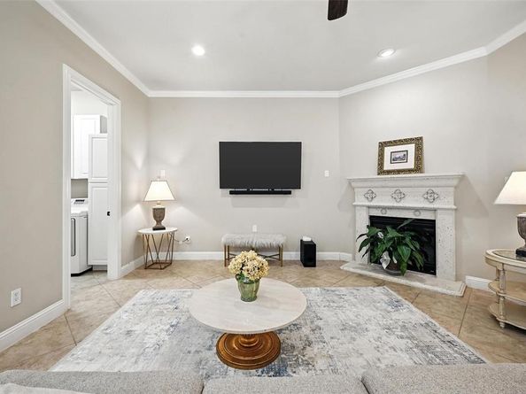 218  Wallington Way , Lewisville Texas 75067