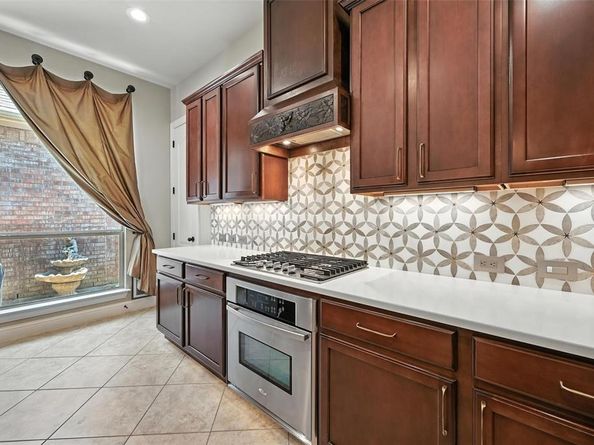 218  Wallington Way , Lewisville Texas 75067