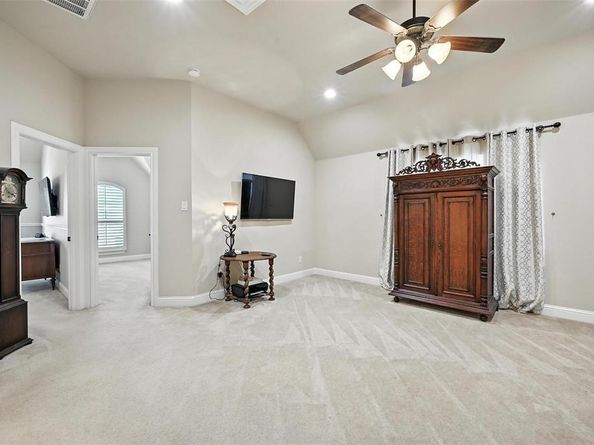 218  Wallington Way , Lewisville Texas 75067