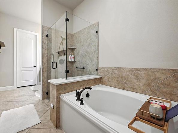 218  Wallington Way , Lewisville Texas 75067