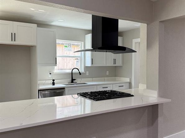 526  Doral Place , Garland Texas 75043