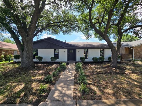 526  Doral Place , Garland Texas 75043