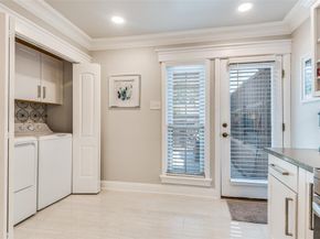 7609  Riverbrook Drive  11, Dallas Texas 75230