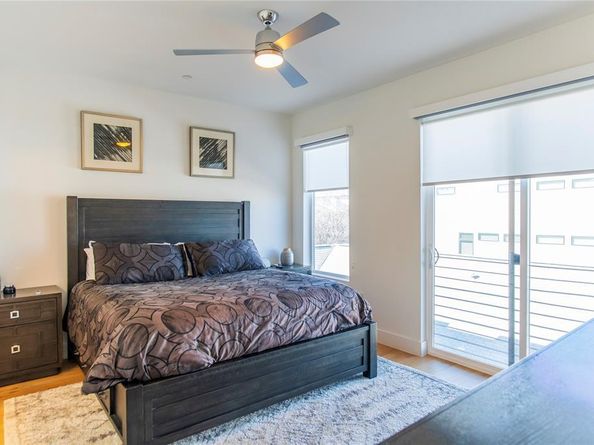 2222  Moser Avenue  111, Dallas Texas 75206