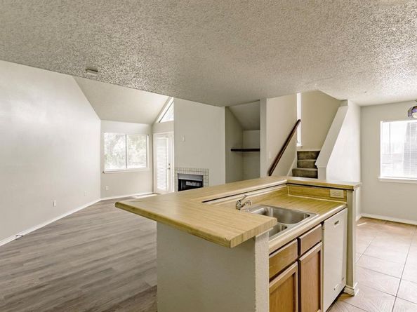 9823  Walnut Street  L205, Dallas Texas 75243