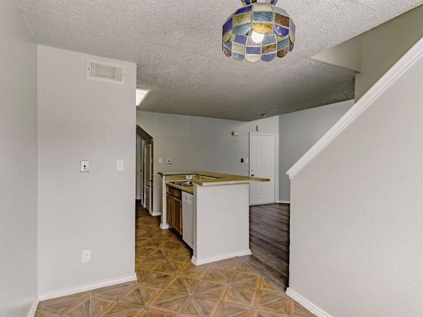9823  Walnut Street  L205, Dallas Texas 75243