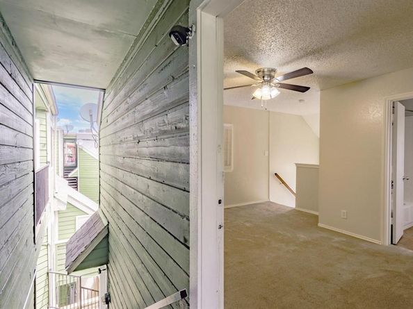 9823  Walnut Street  L205, Dallas Texas 75243