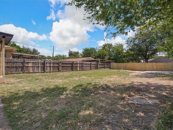 2114  Mckinley Avenue , Fort Worth Texas 76164