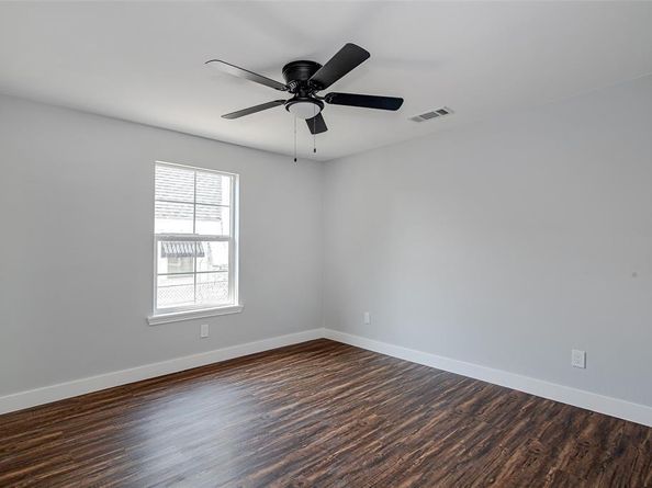 2114  Mckinley Avenue , Fort Worth Texas 76164