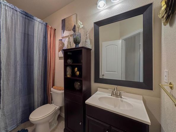 2015  Harlandale Avenue , Dallas Texas 75216