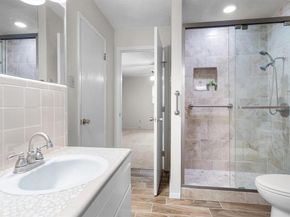 6225 N Hill Lane , Fort Worth Texas 76135
