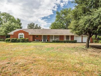 6225 N Hill Lane 