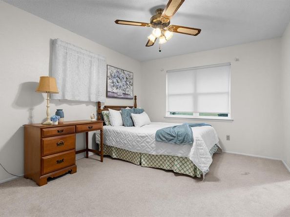 6225 N Hill Lane , Fort Worth Texas 76135