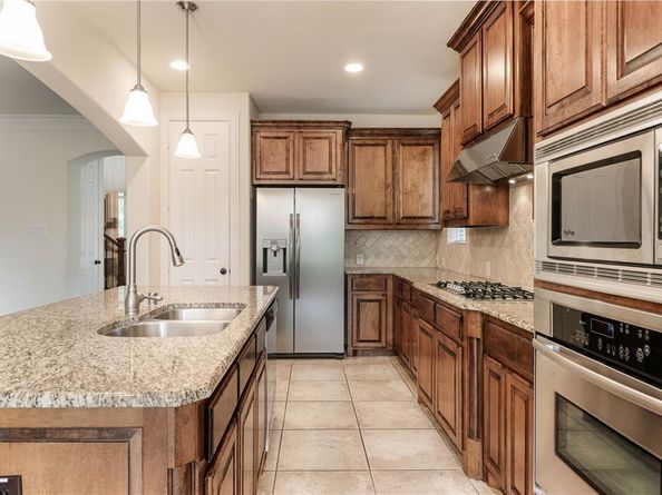 842  Sun Meadow Road , Allen Texas 75013