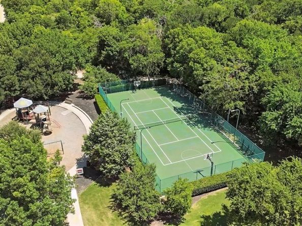 842  Sun Meadow Road , Allen Texas 75013