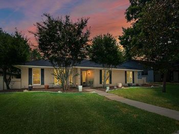 2404  Deep Valley Trail 