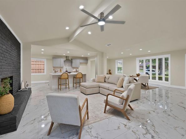6010  Rock Garden Trail , Dallas Texas 75232