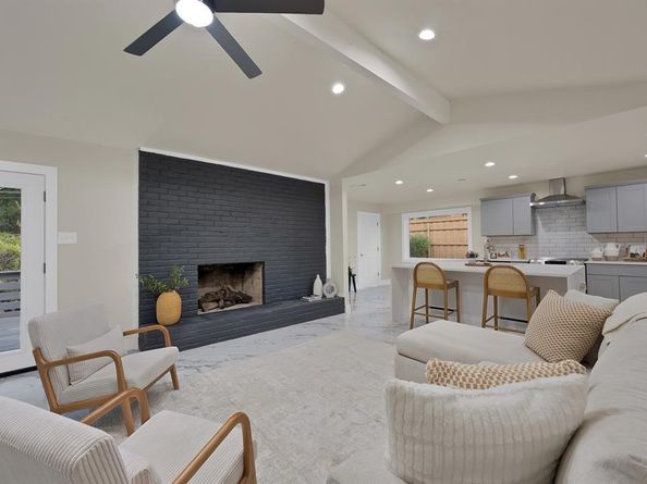 6010  Rock Garden Trail , Dallas Texas 75232