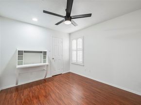 939  Wood Brook Drive , Grand Prairie Texas 75052