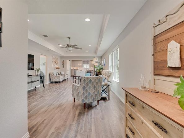 1001  Memorial Drive , Little Elm Texas 76227