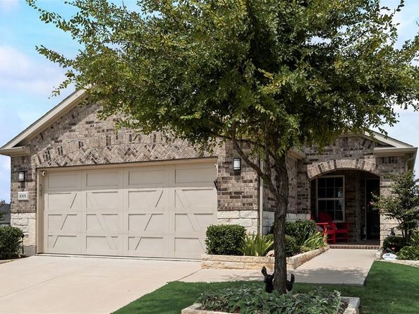 1001  Memorial Drive , Little Elm Texas 76227