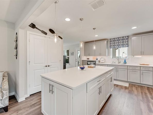 1001  Memorial Drive , Little Elm Texas 76227