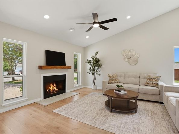 7913  Firefly Drive , Fort Worth Texas 76137