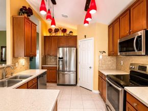 8323  Brigalow Street , Arlington Texas 76002