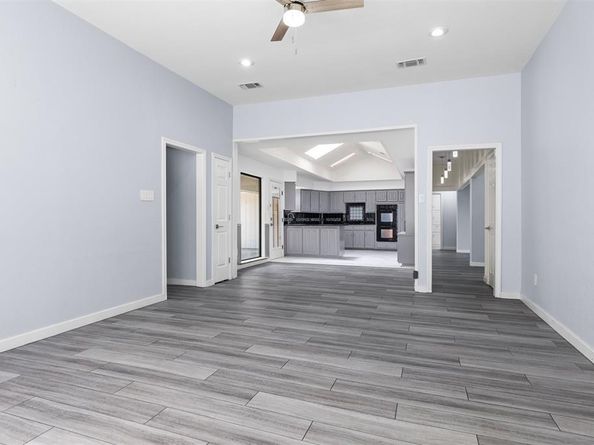 1908  Lakehill Court , Arlington Texas 76012