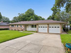 4812  Hollowbrook Road , Fort Worth Texas 76103