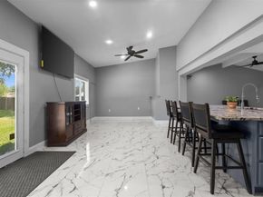 1065  Sunset Circle , Garland Texas 75040