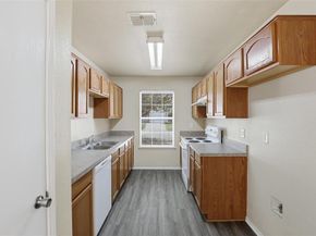 1452  Pine Lane , Fort Worth Texas 76140