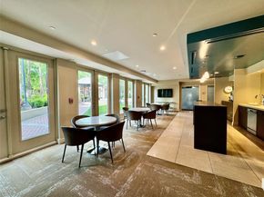 3401  Lee Parkway  1906, Dallas Texas 75219