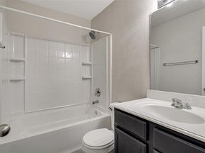 596  Creekbend Street , Crowley Texas 76036