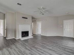 596  Creekbend Street , Crowley Texas 76036