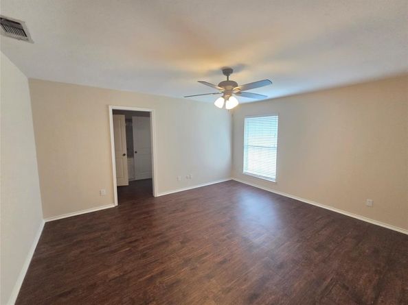 1507  Clover Hill Road , Mansfield Texas 76063