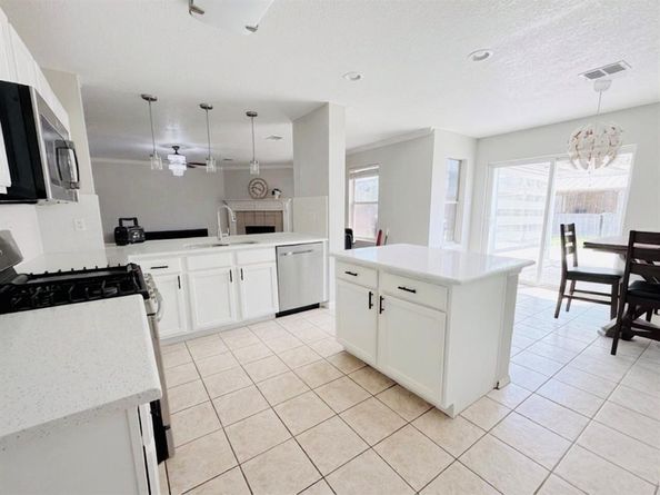 7405  Lake Whitney Drive , Arlington Texas 76002