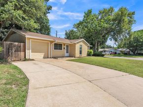 1801  Anderson Street , Irving Texas 75062