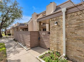 3045  Park Lane  1079M, Dallas Texas 75220