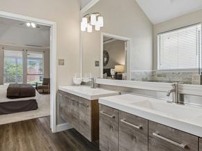 804  Summit Pointe  , Lewisville Texas 75077