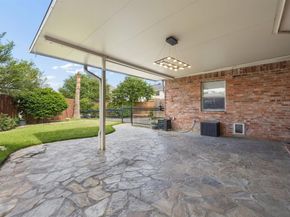 804  Summit Pointe  , Lewisville Texas 75077